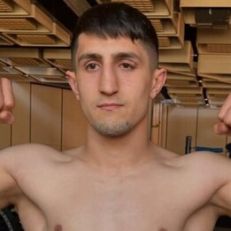 Max McIntyre vs. Abdulselam Saman, Opetaia vs. Nyika Boxing Bout