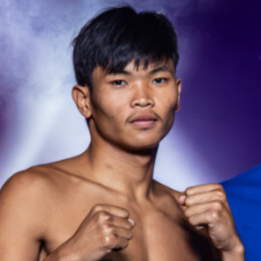 Petkhaokradong Lukjaomaesaithong