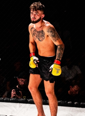 Alex Andrews | MMA Fighter Page | Tapology