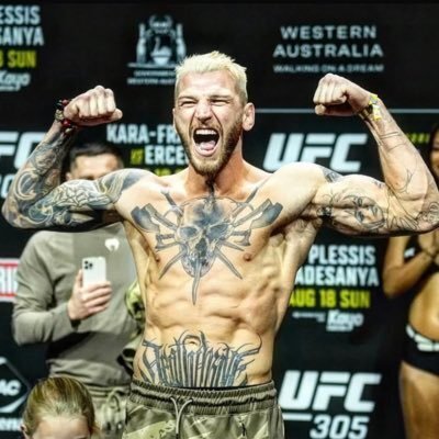 Dan Hooker headshot