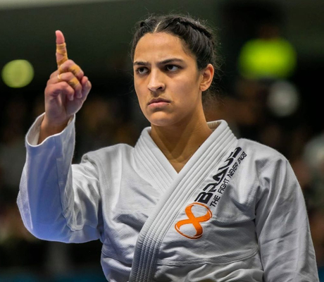 Thamara Ferreira