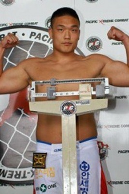 Doo Hwan "Rhino Jongno" Kim