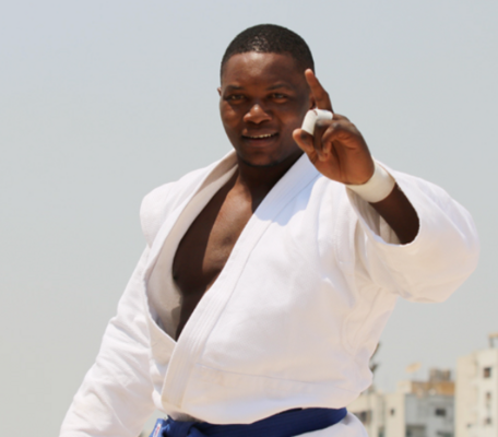 Maxwell Djantou Nana ("Leonidas")