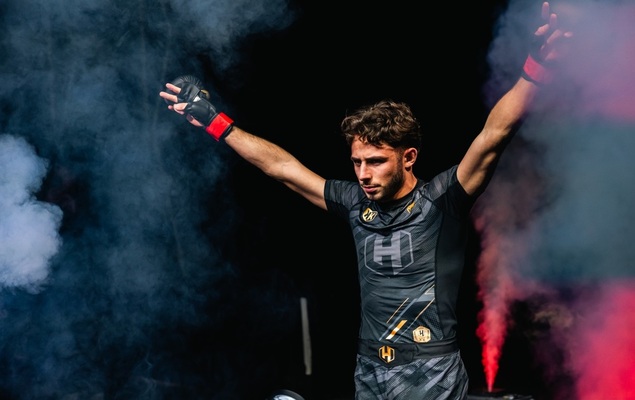 Enzo Leon