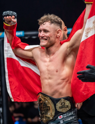 Jonas Mågård ("Shark")