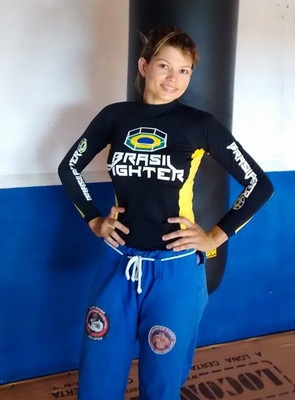 Lizianne "Uga Uga" Silveira